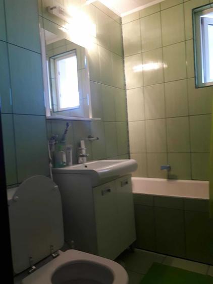 Apartament cu 2 camere semidecomandat în Baba Novac