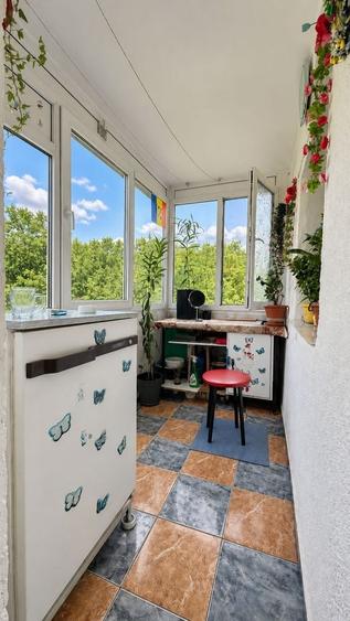 Apartament cu 2 camere decomandat în Aviației