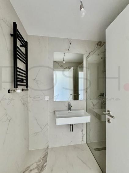 Apartament cu 4 camere decomandat în Floreasca