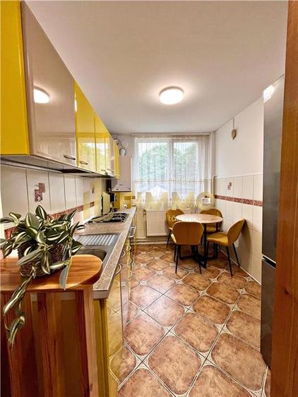 Apartament cu 2 camere decomandat, mobilat în Ultracentral