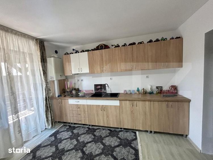 Casă cu 4 camere cu Teren 300 Mp în Central