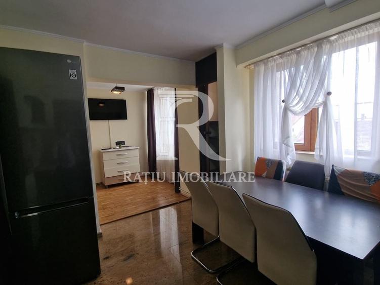 Apartament cu 2 camere decomandat, mobilat în Spitalul Județean