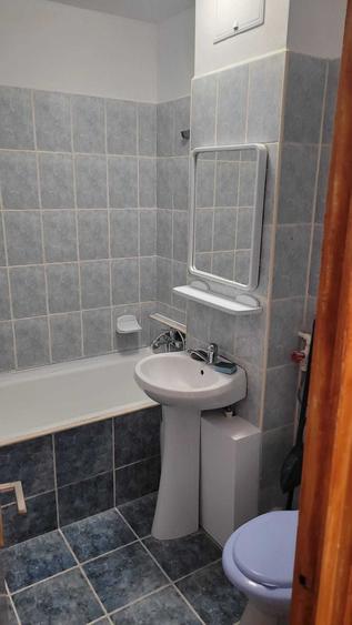 Garsonieră decomandată în Tineretului