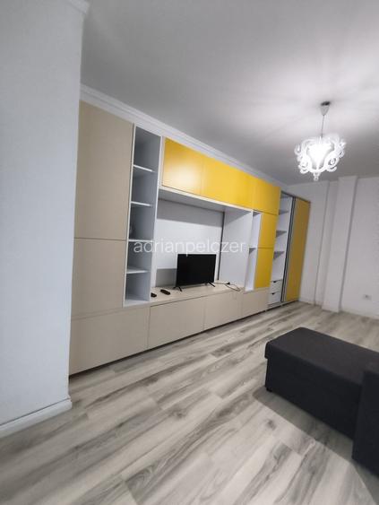 Apartament cu o camera Royal Copou cu loc de parcare