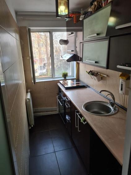 Apartament cu 4 camere renovat centrala gaz Inel II - 10