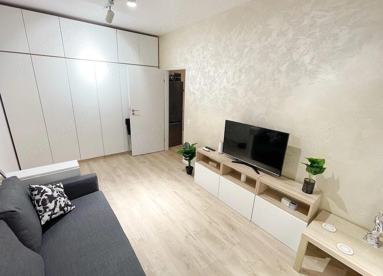 Apartament cu 3 camere decomandat în Regie