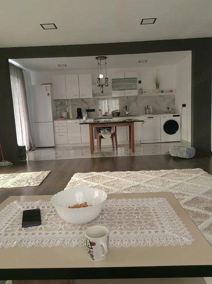 Casă cu Teren 560 Mp în Vânători