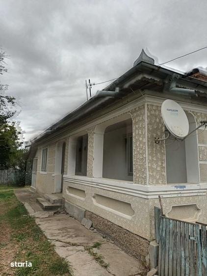 Casă cu 4 camere cu Teren 101 Mp în Ciorăști