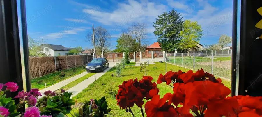 Casă cu 2 camere cu Teren 795 Mp în Buturugeni