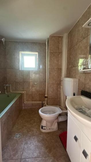 Casă individuală cu 2 camere cu Canalizare în Breaza
