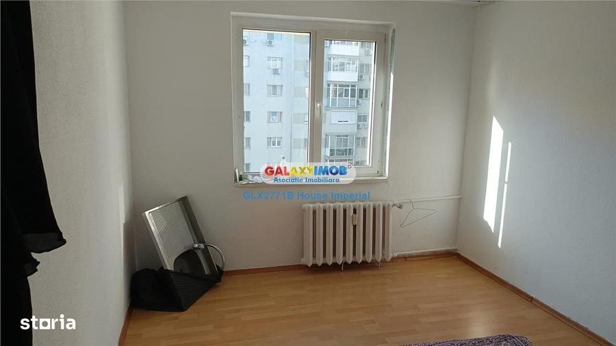 Apartament cu 3 camere decomandat în Basarabia