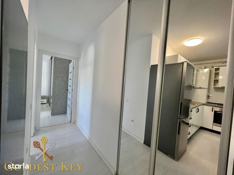 Apartament cu 3 camere semidecomandat în Ciupercenii Noi