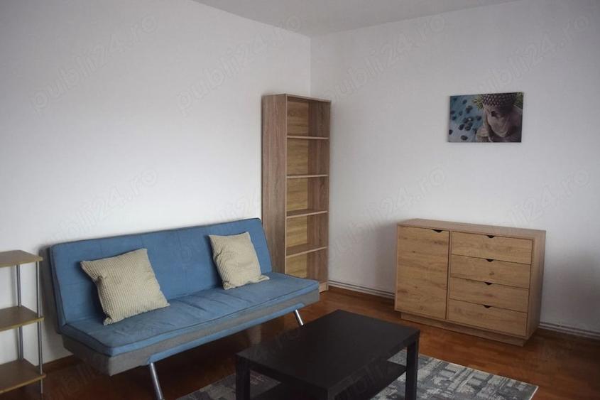 Apartament cu 2 camere decomandat în Est