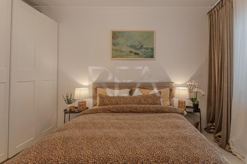 Apartament cu 3 camere decomandat în Metalurgiei