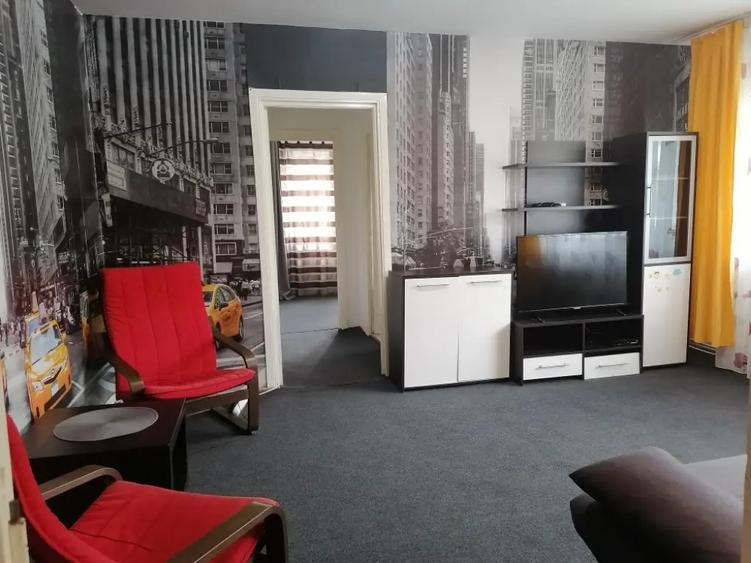 Apartament cu 2 camere semidecomandat în Socola