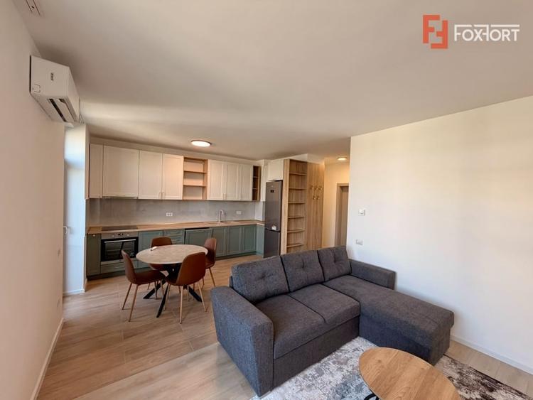 Apartament cu 2 camere semidecomandat, mobilat în Torontalului