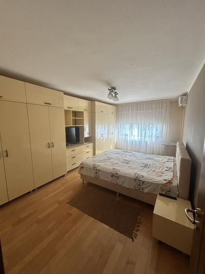 Apartament cu 2 camere în Lipovei
