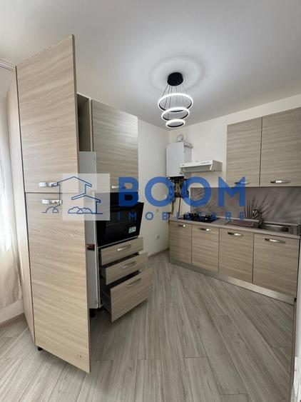 Casă individuală cu 7 camere cu Canalizare în Cartierul Traian