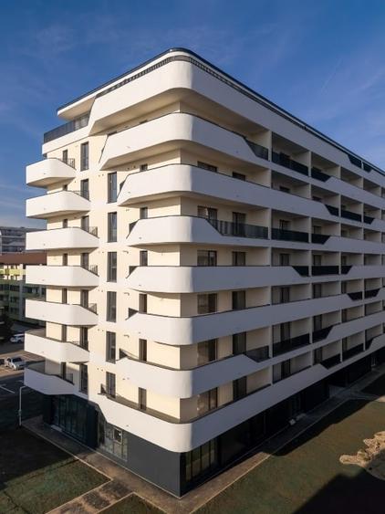 Apartament cu 2 camere semidecomandat, mobilat în Florești