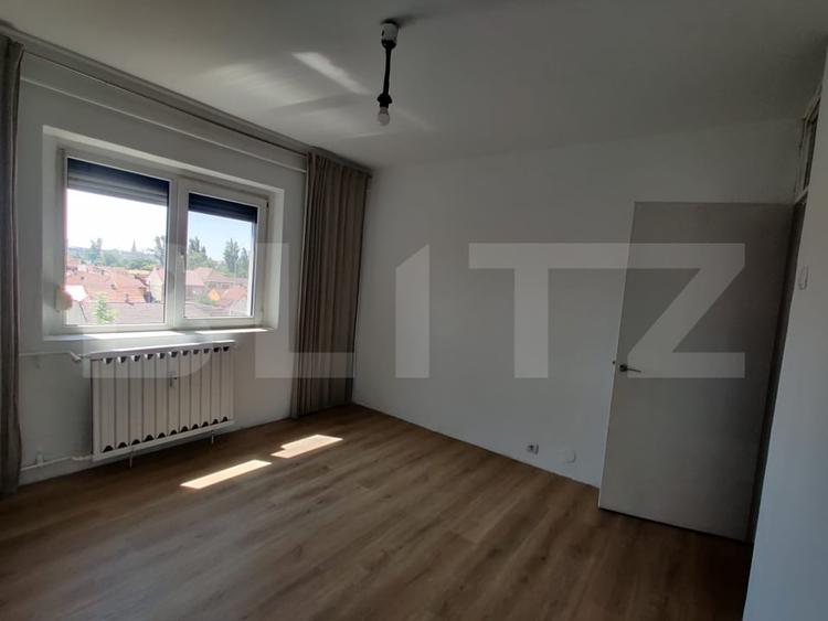 Apartament 3 camere, 65 mp, 2 bai, balcon deschis, zona Decebal - 5