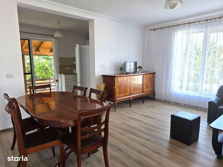 Casă cu 4 camere în Central