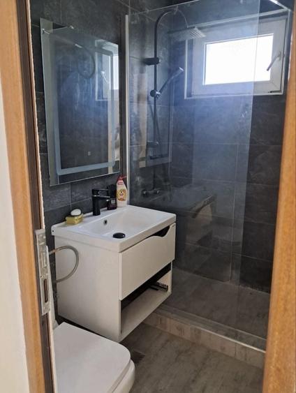 Apartament cu 2 camere decomandat în Albina