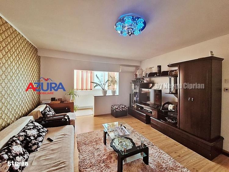 Apartament cu 3 camere decomandat în Găvana