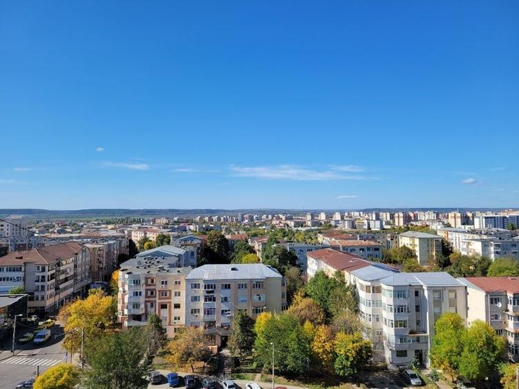 Garsonieră decomandată în Brazda lui Novac