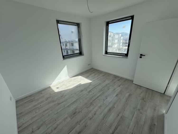 Apartament cu 2 camere semidecomandat în Centura