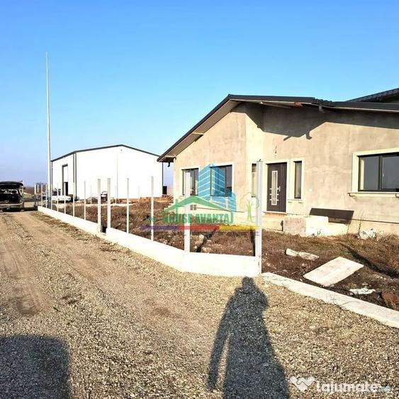Casă cu 3 camere cu Teren 584 Mp în Obor