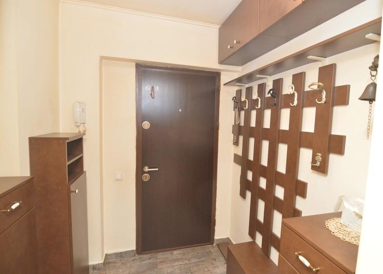 Apartament cu 2 camere semidecomandat în Moșilor
