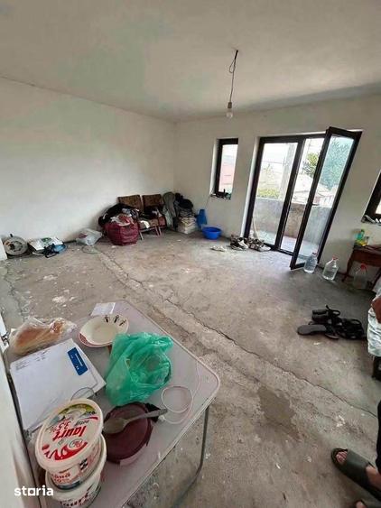 Casă cu 5 camere cu Teren 590 Mp în Central