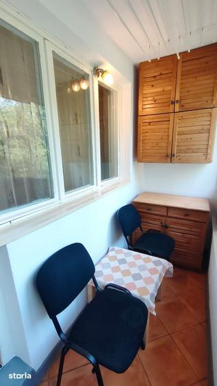 Apartament cu 3 camere semidecomandat în Drumul Taberei