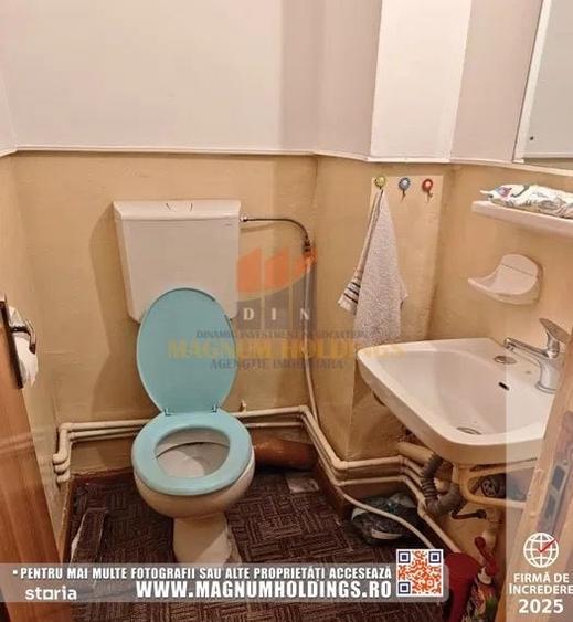 Apartament cu 3 camere decomandat în Găvana