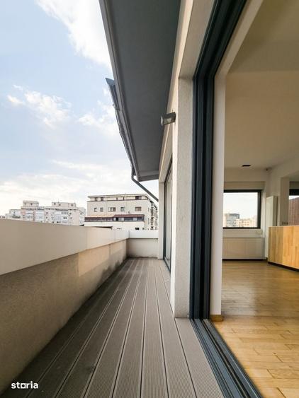 Casă cu 4 camere cu Teren 20 Mp în Central