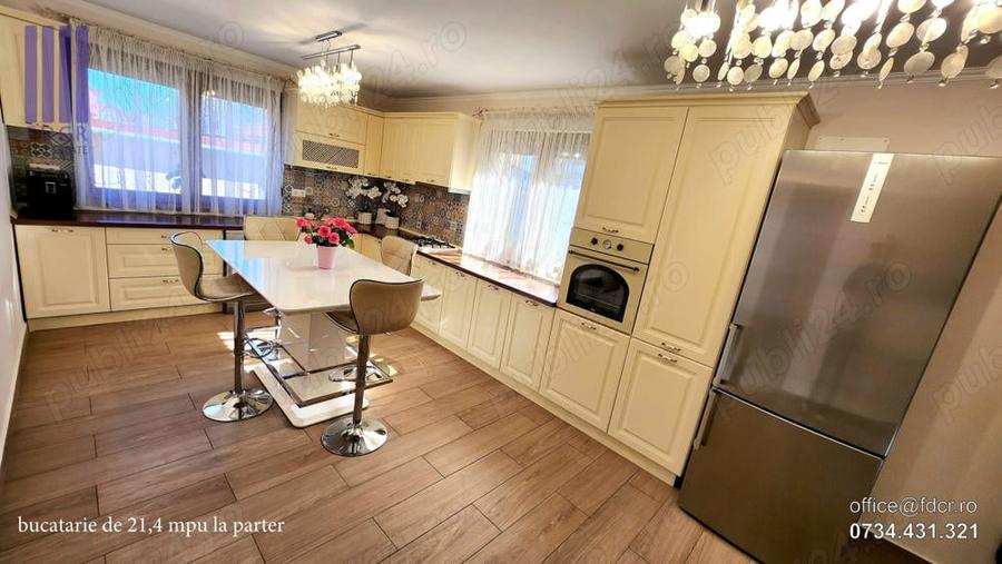 Casă cu 5 camere cu Teren 477 Mp în Măgurele