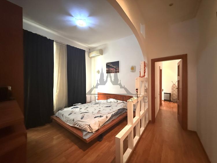 Apartament cu 2 camere semidecomandat în Universitate