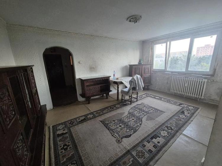 apartament 3 camere langa Metrou 1 Decembrie - 10