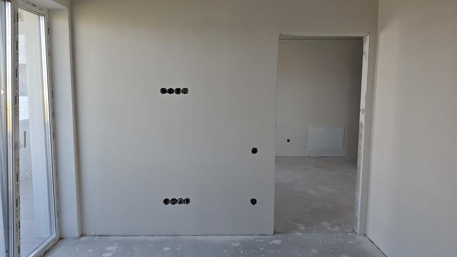 Apartament cu 3 camere semidecomandat în Apahida