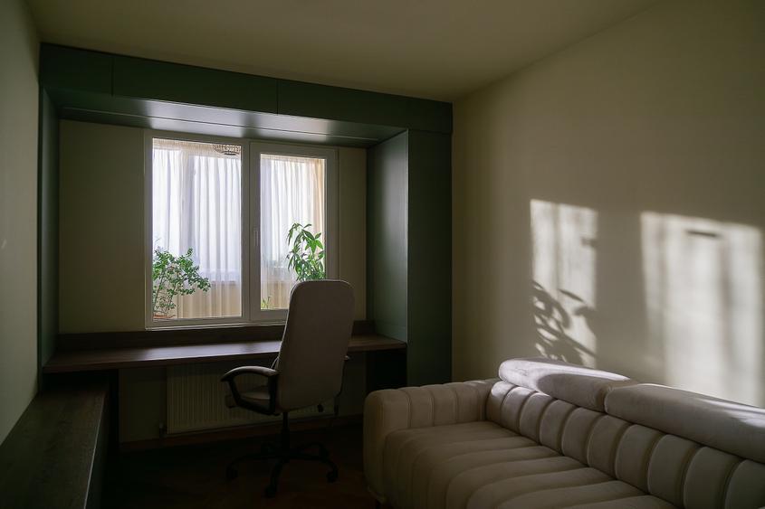 Apartament cu 4 camere decomandat, mobilat în Crângași