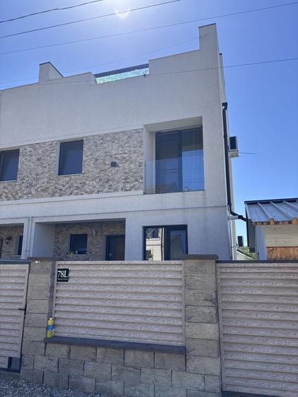 Casă cu 4 camere în Berceni