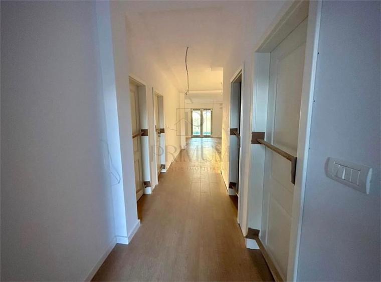 Duplex cu 3 camere cu Teren 300 Mp în Șag