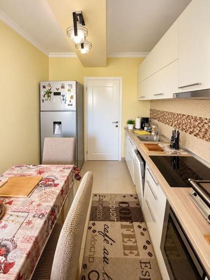 Apartament cu 3 camere decomandat, mobilat în Braytim