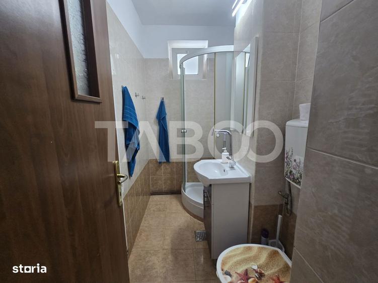Apartament cu 2 camere nedecomandat, mobilat în Mihai Viteazul