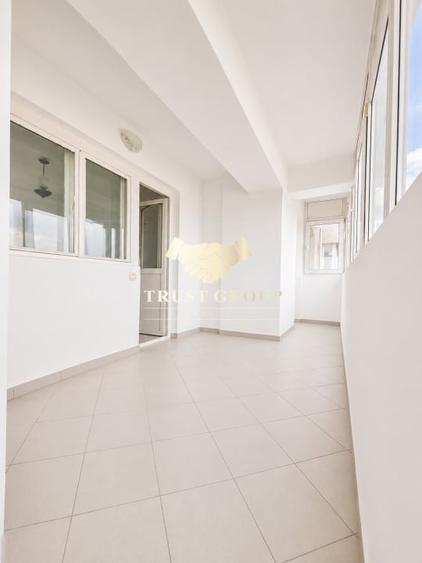 Apartament cu 4 camere decomandat în Cișmigiu