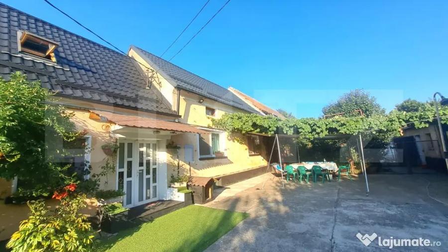 Casă cu 5 camere cu Teren 1350 Mp în Hălchiu
