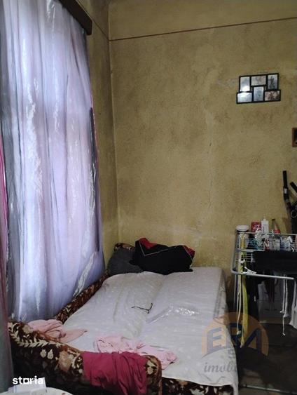 Apartament 2 camere la pret de 1 camera la curte ,Central, Str. Prim - 2