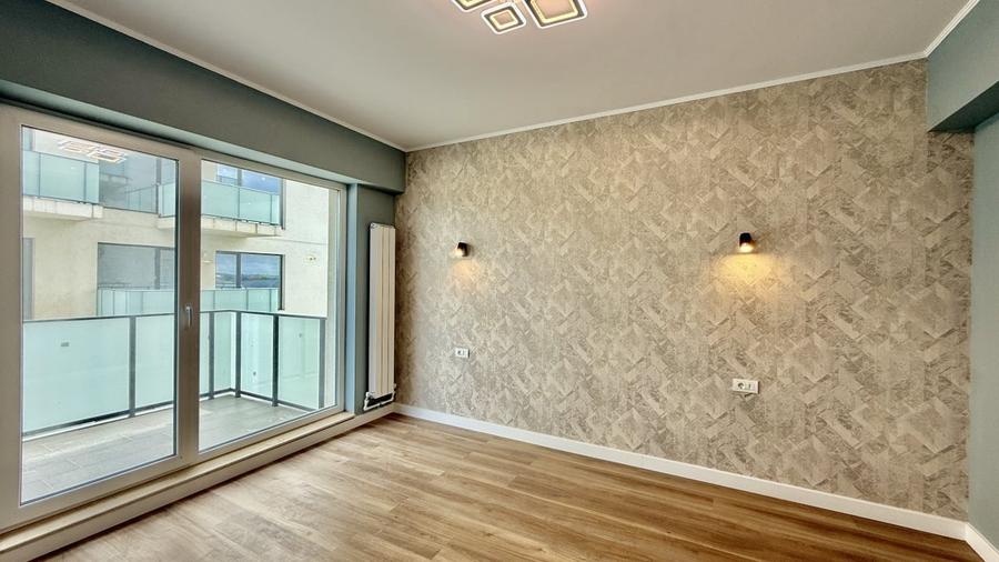 Apartament cu 2 camere semidecomandat în Mamaia — fotografia 3