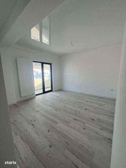 Garsonieră decomandată în Vișan