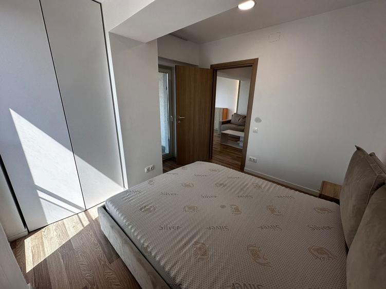 Apartament cu 2 camere semidecomandat, mobilat în Basarab
